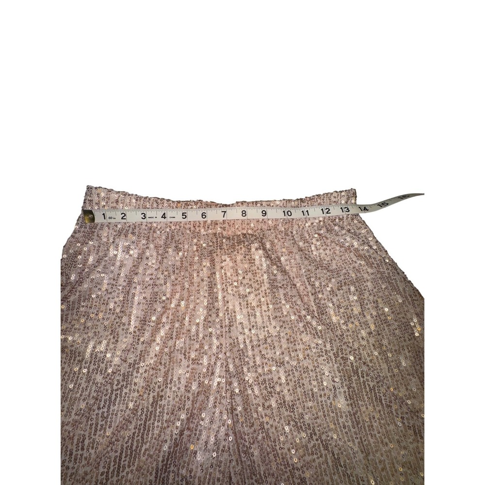 Urban Renewal Urban Outfitters Sequin Shorts Champagne Rose Gold Medium NWT - Picture 3 of 8